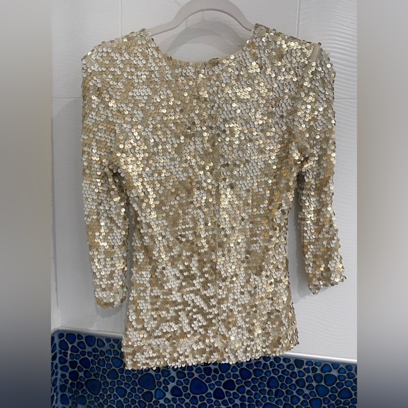 Top - Picture 3 of 3